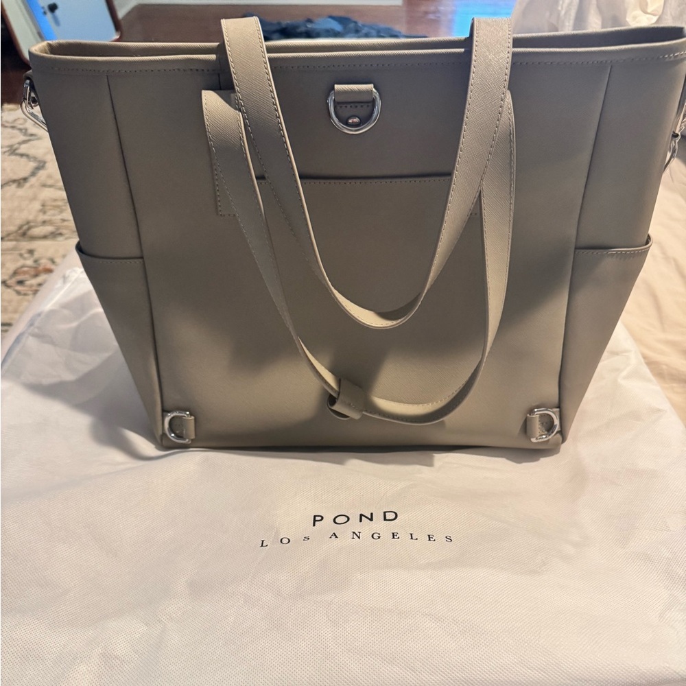 Pond Los Angeles Transform Tote NWT